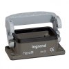 Legrand Комплект розетка+ вилка, 500В, 16А 10К+З 052611