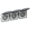 Legrand Розетка 3х2К+З - горизонтальная - французский стандарт - Программа Plexo 069564
