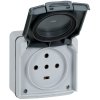 Legrand Розетка 3К+Н+3 - с винтовыми зажимами - Программа Plexo - IP 55 - IK 08 091657