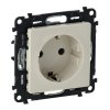 Legrand Механизм розетки Valena Life 16А 250В 2К+З винтовые зажимы 753525