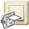 Legrand Розетка Cariva 2К+3-с защитными шторками IP 44-16 А-250В 773745