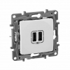 Legrand Зарядное устройство с двумя USB-разьемами 240В/5В 2400мА Etika 672294