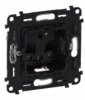 Legrand Механизм силовой розетки 2К+З, немецкий стандарт, с защитными шторками 753028