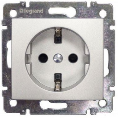 Фотография товара 'Legrand Модуль розетки 2К+З, с автоматическими зажимами, с защитными шторками 770211'