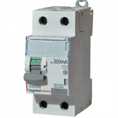 Фотография товара 'Legrand Дифференциальный автоматический выключатель, серия DX3 2-полюсный 411507'