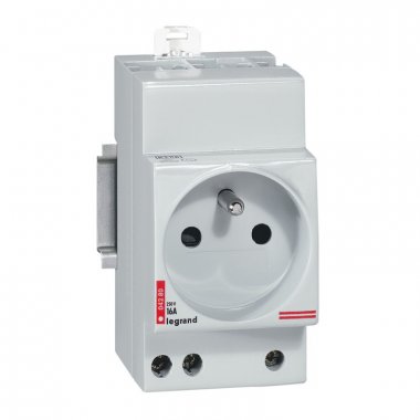 Фотография товара 'Legrand Розетка На DIN-Р 2к+З французский стандарт 004280'