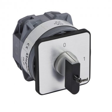 Фотография товара 'Legrand Выключатель - положение вкл/откл - PR 40 - 1П - 1 контакт - крепление на дверце 027420'