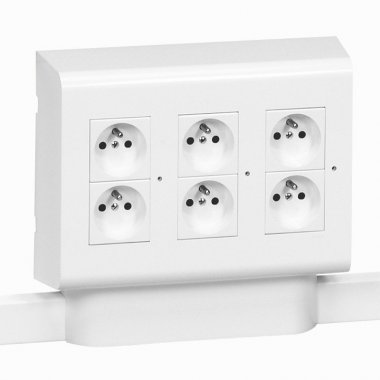 Фотография товара 'Legrand Рамка Mosaic - для монтажа DLP и DLPlus - 3x4 модуля 031622'