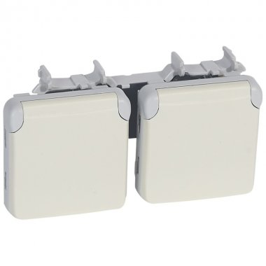 Фотография товара 'Legrand Розетка 2х2К+З - вертикальная - французский стандарт - Программа Plexo 069643'