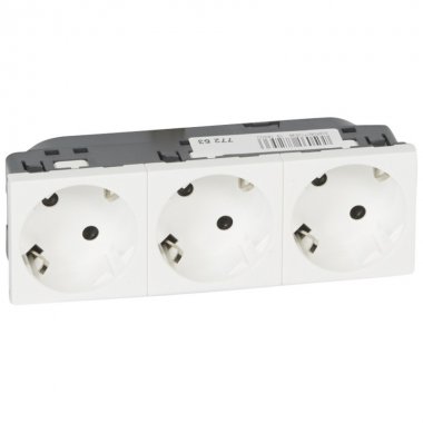 Фотография товара 'Legrand Розетка 3 x 2К+3 под углом 45° - Программа Mosaic 077253'