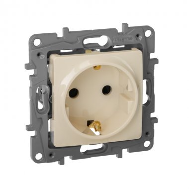 Фотография товара 'Legrand Розетка 2К+З со шторками - немецкий стандарт - 16 А - 250 В Etika 672322'