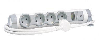 Фотография товара 'Legrand Многорозеточный блок Комфорт и безопасность 4 x 2К+З - с кабелем длиной 3 м 694643'