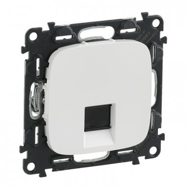 Фотография товара 'Legrand Valena ALLURE Информационная розетка одиночная RJ45 Категория 5е UTP 753740'