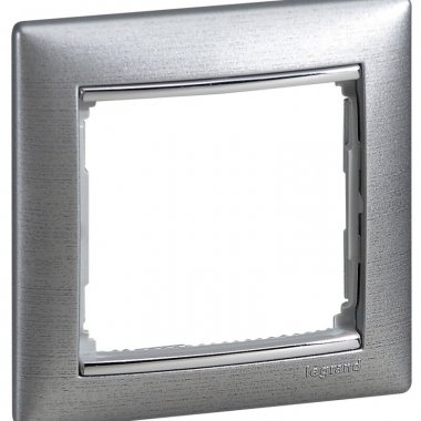 Фотография товара 'Legrand Valena Рамка 1-постовая 770331'