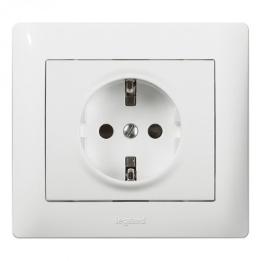 Фотография товара 'Legrand Розетка - Galea Life - немецкий стандарт - 2К+3 - с защитными шторками 771063'