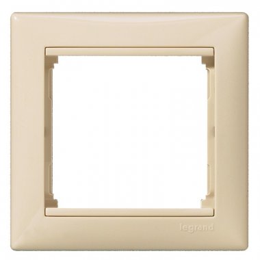 Фотография товара 'Legrand Рамка - Valena - 1 постовая 774351'