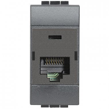 Фотография товара 'Legrand Livinglight Розетка RJ45, UTP IDC110 L4262C6'