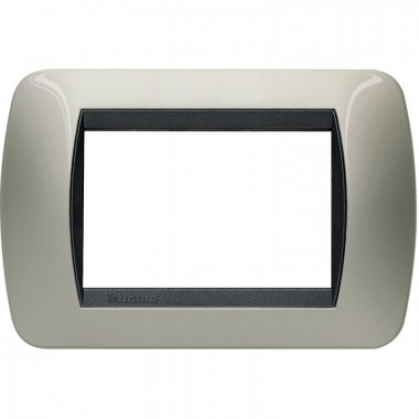 Фотография товара 'Legrand Накладка на 3 модуля L4803TC'