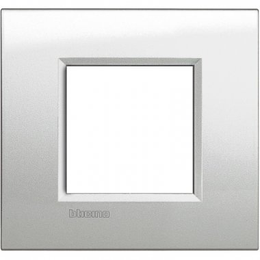 Фотография товара 'Legrand LivingLight Рамка, универсальная LNA4802GL'