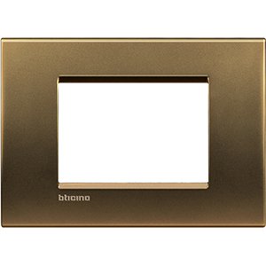 Фотография товара 'Legrand Livinglight Рамка прямоугольная, 3 модуля LNA4803BZ'
