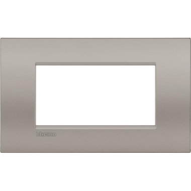 Фотография товара 'Legrand Livinglight Рамка Air, итальянский стандарт 4 модуля LNC4804SB'