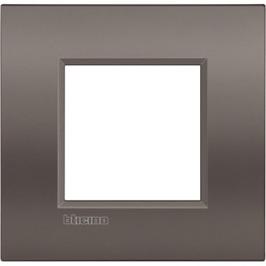 Фотография товара 'Legrand Livinglight Рамка Air, немецкий стандарт 2 модуля LNE4802CY'