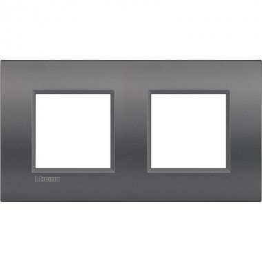 Фотография товара 'Legrand Livinglight Рамка Air, немецкий стандарт 2+2 модуля LNE4802M2ST'