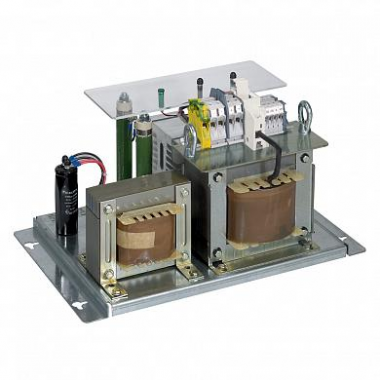 Фотография товара 'Legrand Однофазный источник= с фильтром помех 047028'