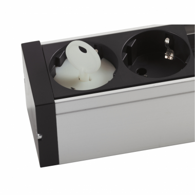 Фотография товара 'Legrand 6 крышек д/блок. C13 + ключ 646894'