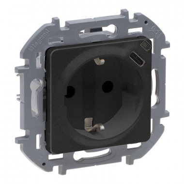 Фотография товара 'Legrand Inspiria Розетка 2К+З немецкий стандарт 16А 673773'