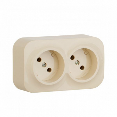 Фотография товара 'Legrand Блок розеток Quteo с предварительным подключением 2x2К 782261'