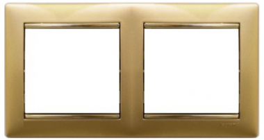 Фотография товара 'Legrand Valena Classic DIY Рамка 2 поста, горизонтальная 694360'