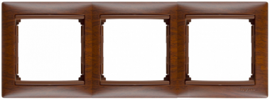Фотография товара 'Legrand Valena Classic DIY Рамка 3 поста, горизонтальная 694364'