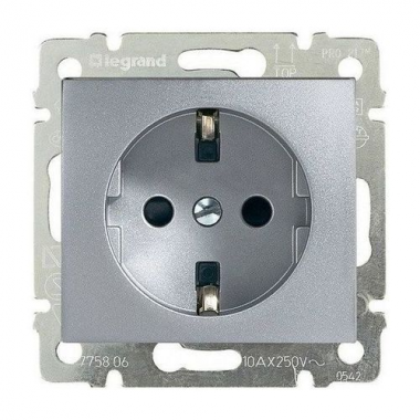 Фотография товара 'Legrand Valena Classic DIY Розетка 2К+З, 10/16А 230/250В 694343'