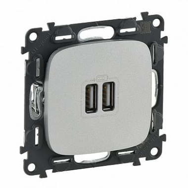 Фотография товара 'Legrand Valena Allure Зарядное утройство 2хUSB 754997'