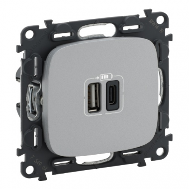 Фотография товара 'Legrand Valena ALLURE.Зарядное устройство 2 USB тип А-тип С 240В/5В 754967'