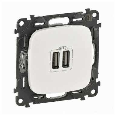 Фотография товара 'Legrand Valena ALLURE.Зарядное устройство 2 USB тип А-тип С 240В/5В 754969'