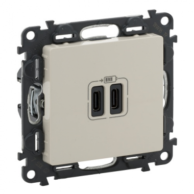 Фотография товара 'Legrand Valena LIFE. Зарядное устройство 2 USB тип С - тип С 240В/5В 753207'