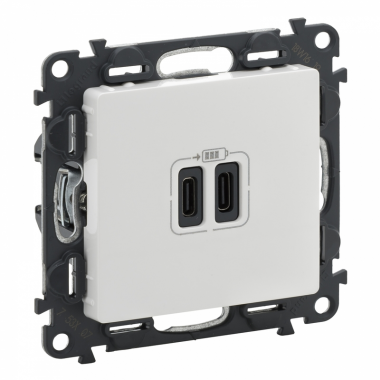 Фотография товара 'Legrand Valena LIFE.Зарядное устройство с двумя USB-разьемами 753107'