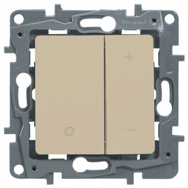 Фотография товара 'Legrand Светорегулятор нажимной, 400 Вт ETIKA 672318'