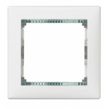 Фотография товара 'Legrand Рамка - Valena - 1 постовая 774461'