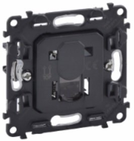 Фотография товара 'Legrand Механизм информационной розетки 1хRJ45, категория 6, STP 753046'