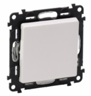 Фотография товара 'Legrand Модуль промежуточного переключателя Valena Life 752407'