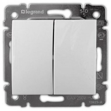 Фотография товара 'Legrand Переключатель на 2 направления, 2-клавишный, 10АХ, 250В Valena 774408'