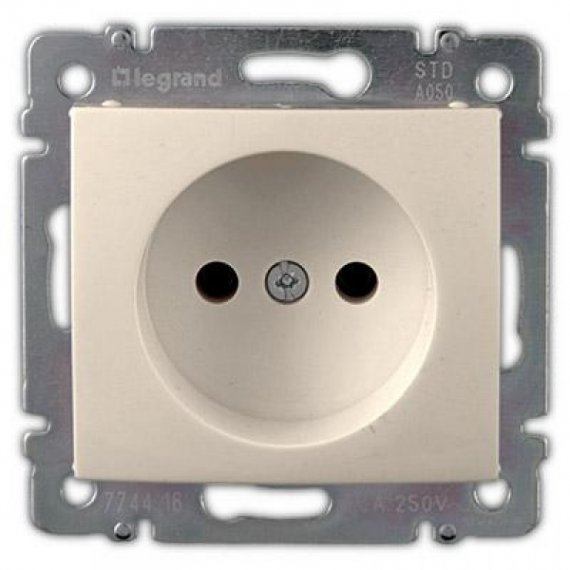 Фотография товара 'Legrand Модуль розетки 2К, с винтовыми зажимами, 10/16А, Valena 774316'