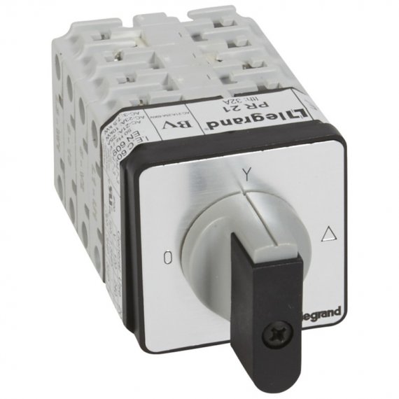 Фотография товара 'Legrand Переключатель трехфазного электродвигателя - на одно направление - PR 21 - 8 контактов 027519'