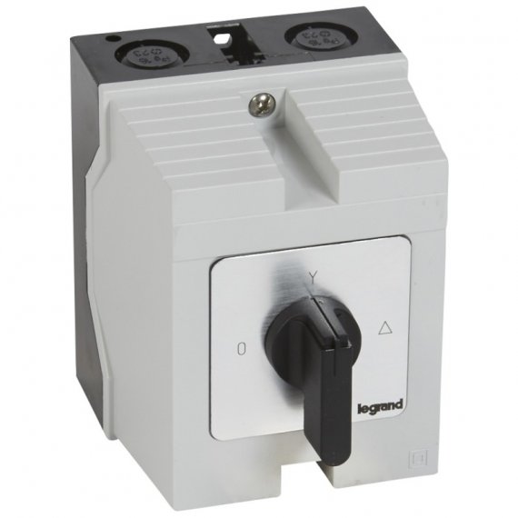 Фотография товара 'Legrand Переключатель на одно направление PR 12 - 8 контактов - в коробке 96x120 мм 027771'