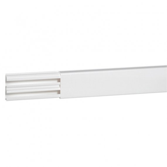 Фотография товара 'Legrand Мини-плинтус DLPlus - 32x12,5 мм - 2 отделения - длина 3 м 033310'