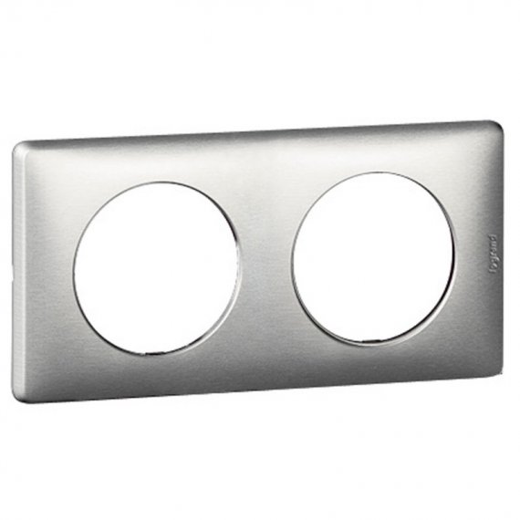 Фотография товара 'Legrand Рамка - Программа Celiane - 2 поста 068902'