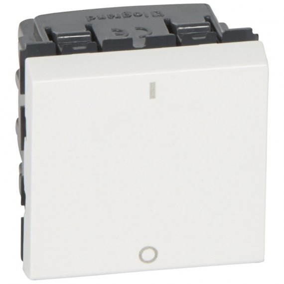Фотография товара 'Legrand Выключатель двухполюсный - Программа Mosaic - 2 модуля 077050'
